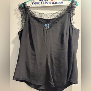 CLASSIC! LIKE NEW! J. Crew Black V-Neck Camisole Lace covered Straps Sz 12